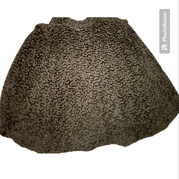 Vintage 1800s 1900s Black Curly Lamb Edwardian Capelet / Cloak (slits for arms) - Picture 2 of 5